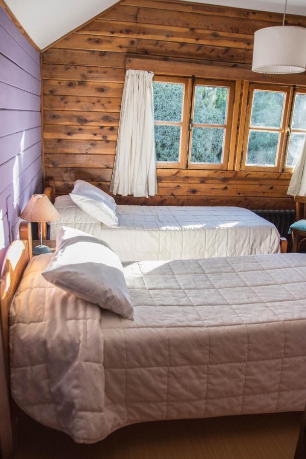 Pajaro Azul Bed & Breakfast Сан Карлос де Барилоче Екстериор снимка