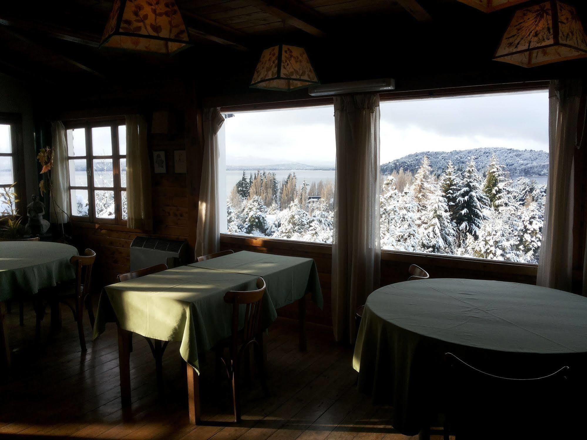 Pajaro Azul Bed & Breakfast Сан Карлос де Барилоче Екстериор снимка